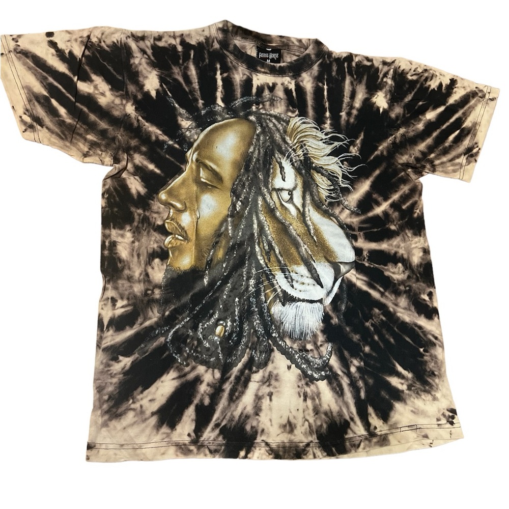 Flying horse tee shirt
